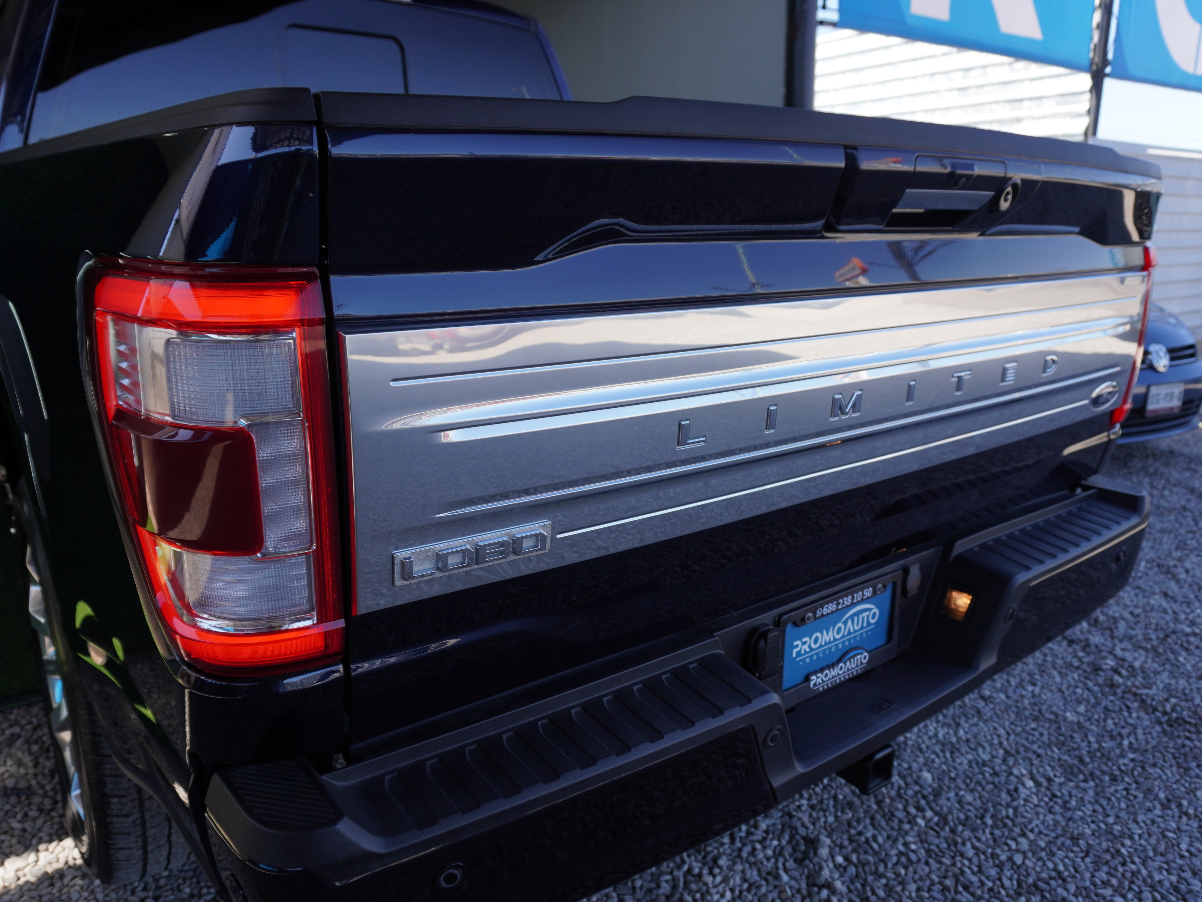 Ford Lobo Limited HEV 2023