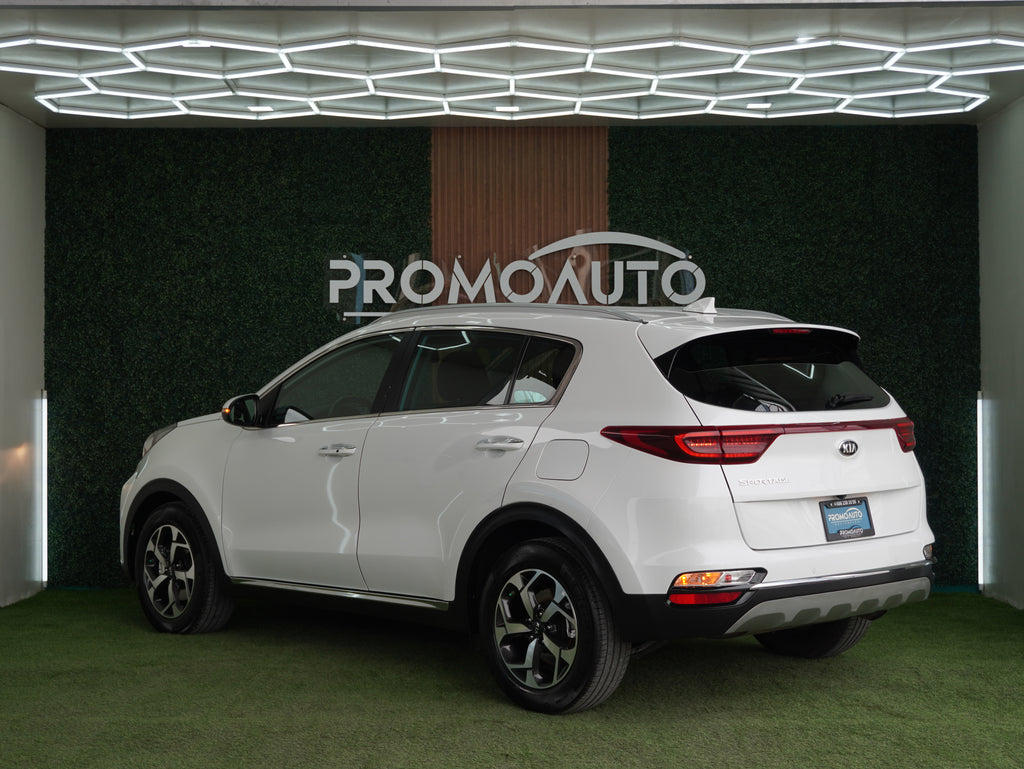 Kia Sportage EX 2021