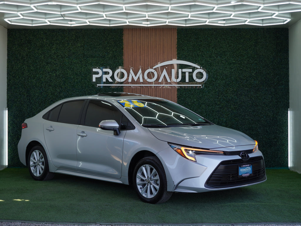 Toyota Corolla XLE 2026