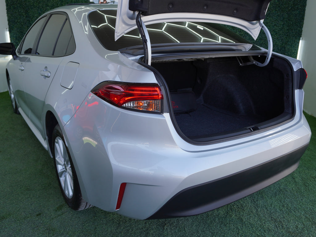 Toyota Corolla XLE 2026