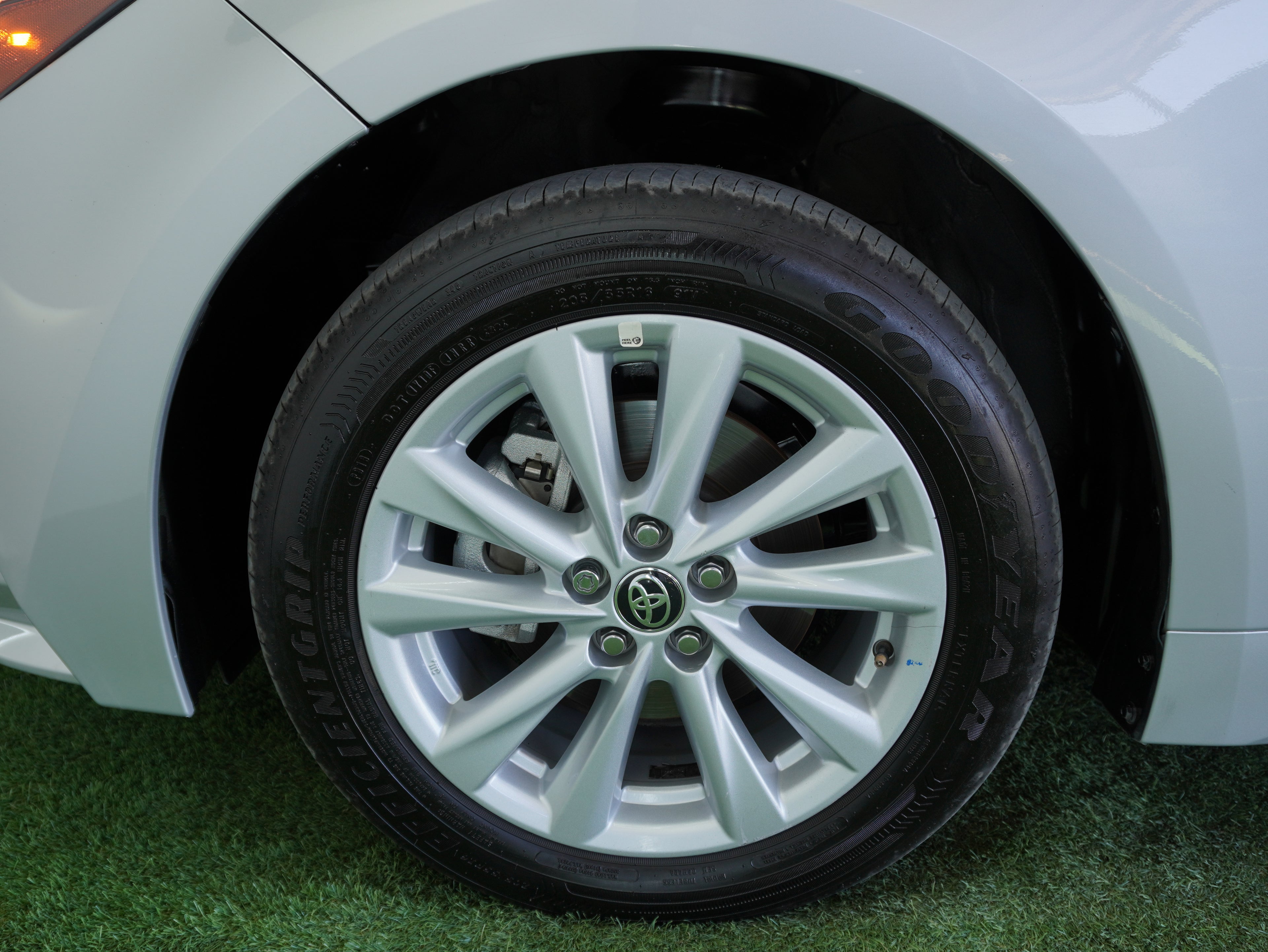 Toyota Corolla XLE 2026