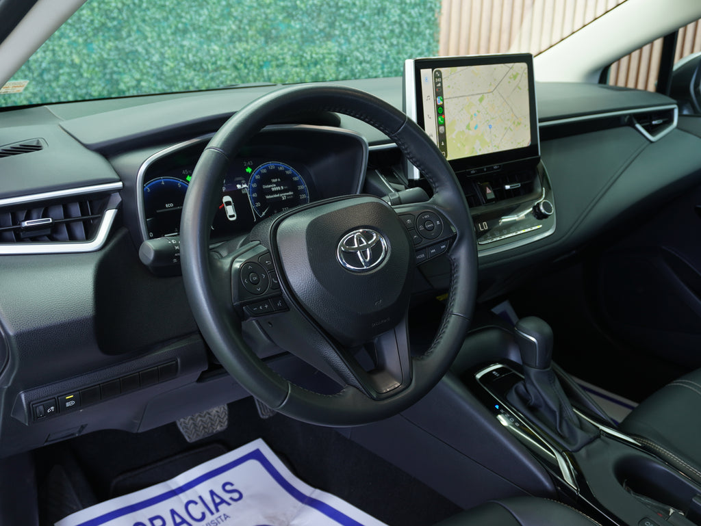 Toyota Corolla XLE 2026