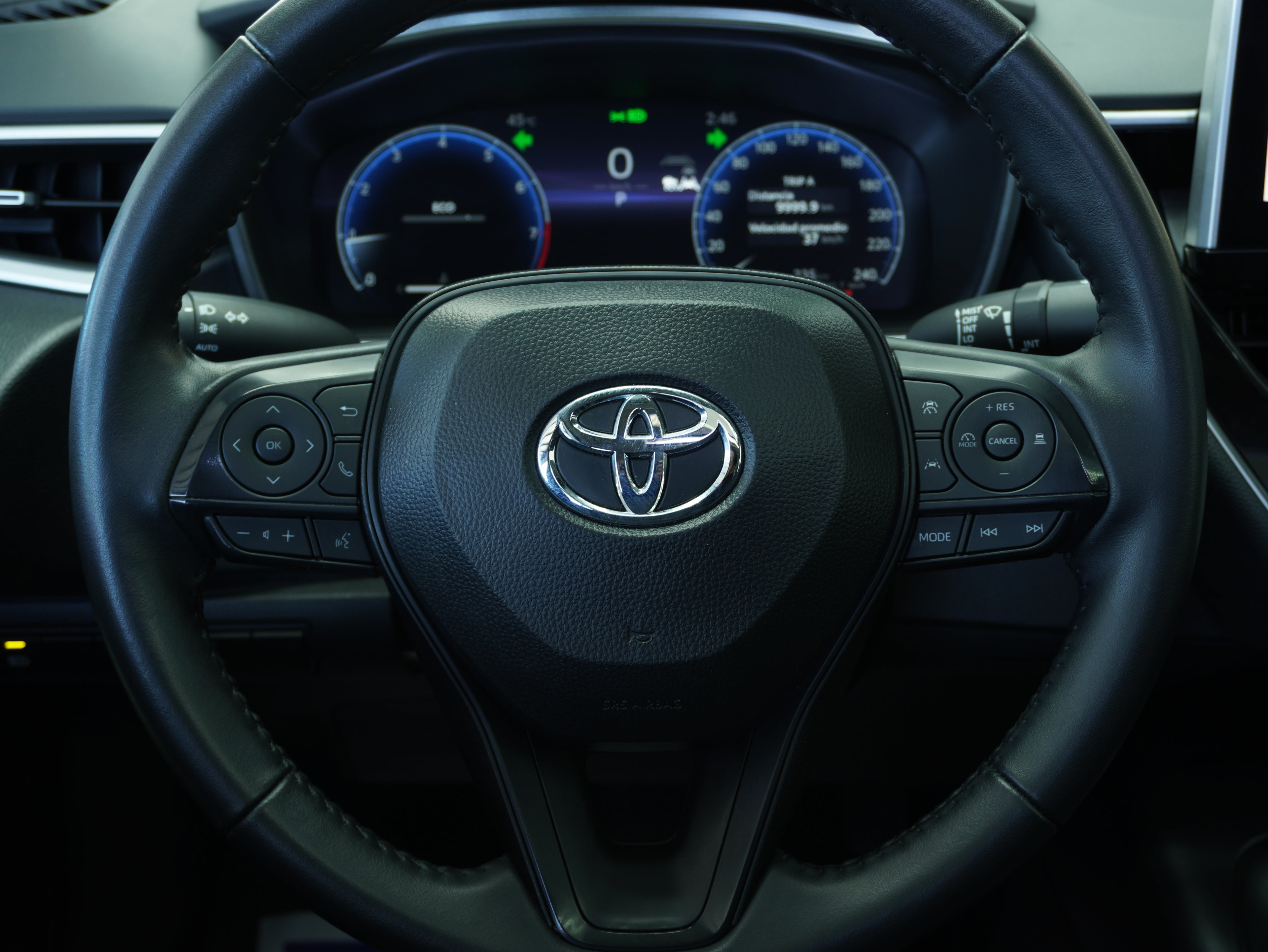 Toyota Corolla XLE 2026