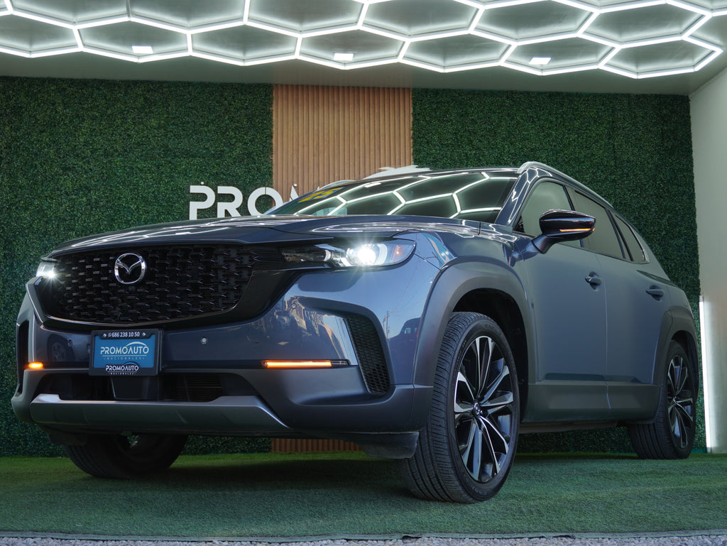 Mazda CX-50 Signature 2025