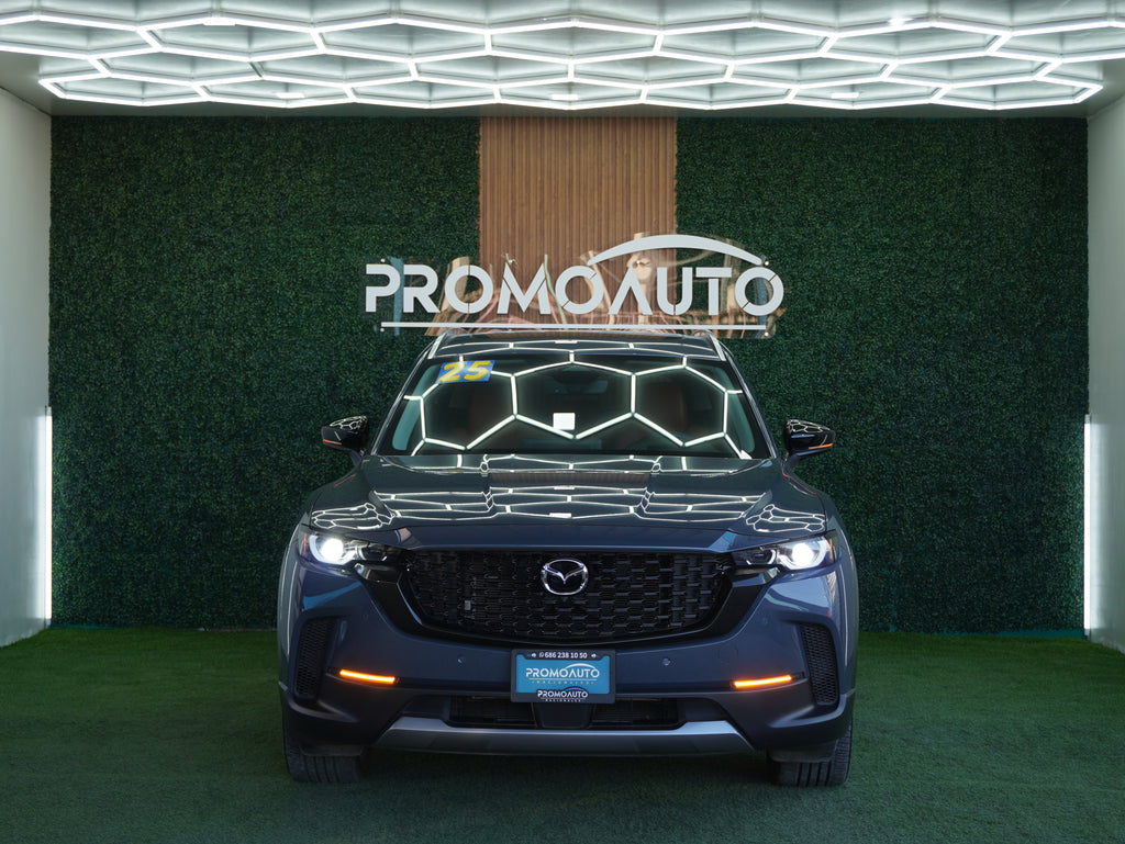 Mazda CX-50 Signature 2025