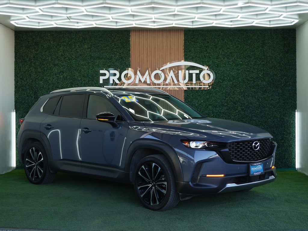 Mazda CX-50 Signature 2025