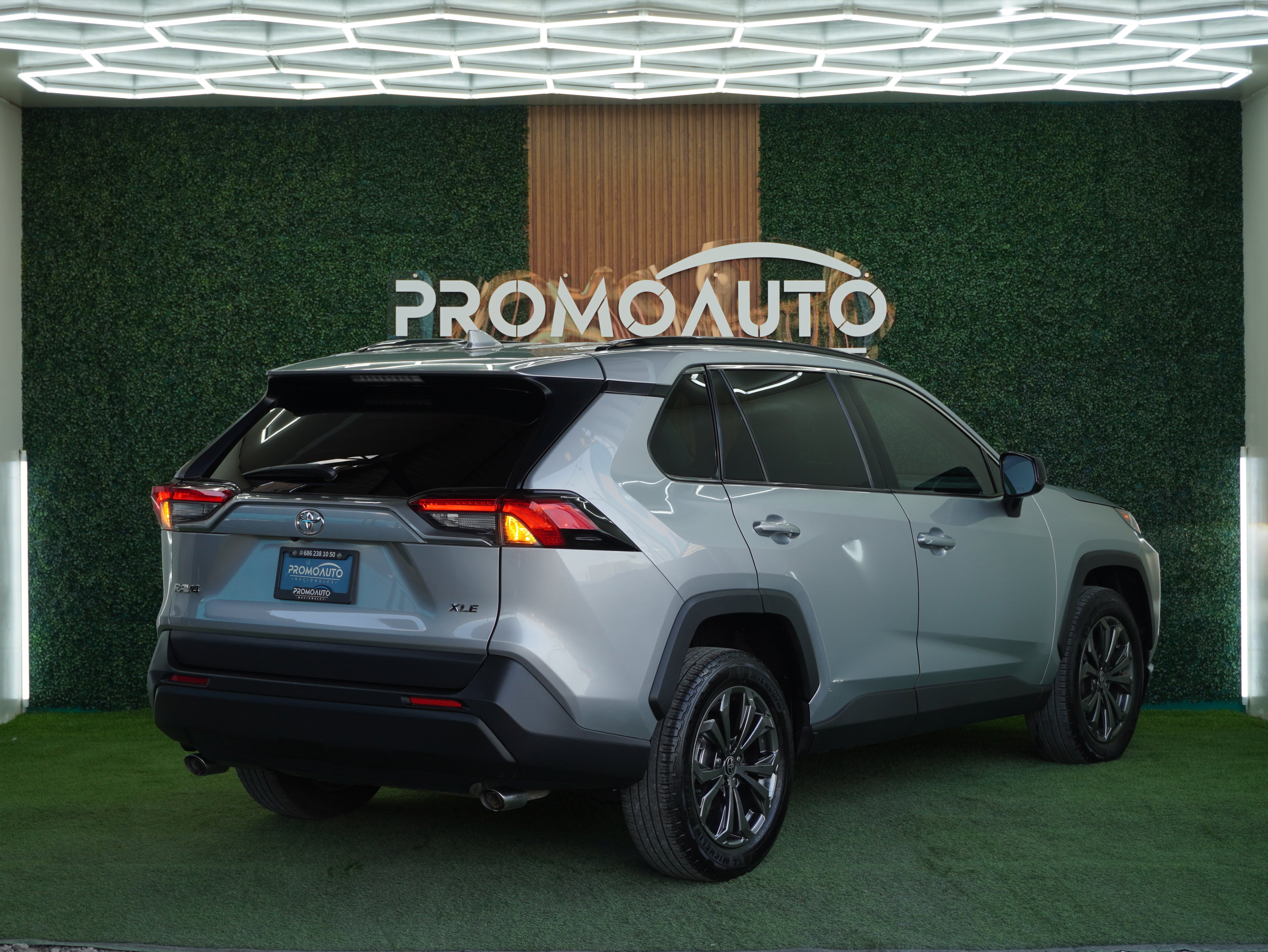 Toyota RAV4 XLE 2022