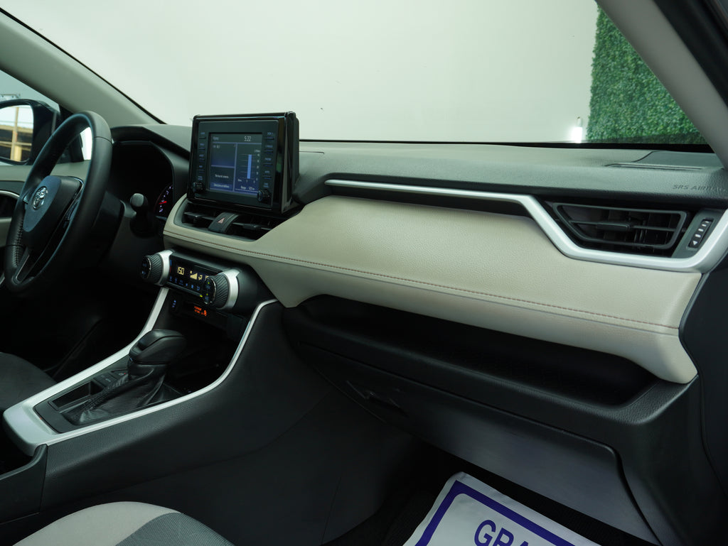 Toyota RAV4 XLE 2022