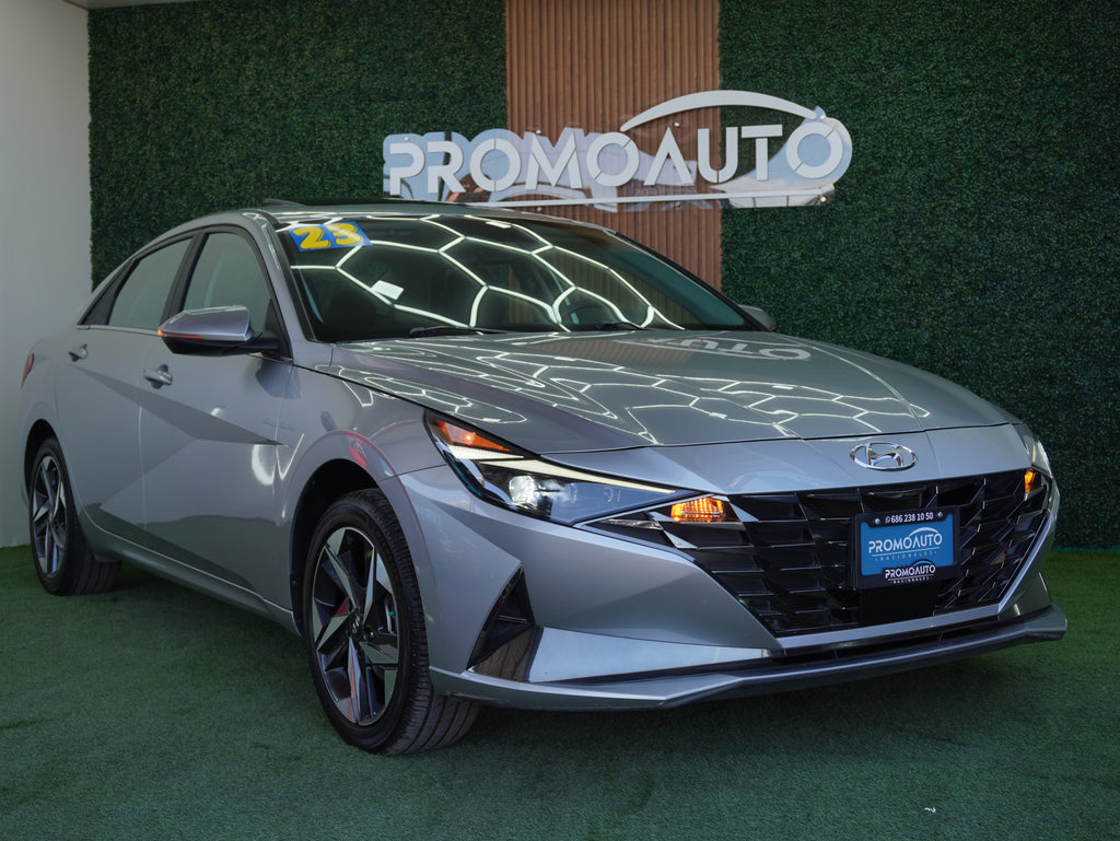 Hyundai Elantra Limited Tech 2023