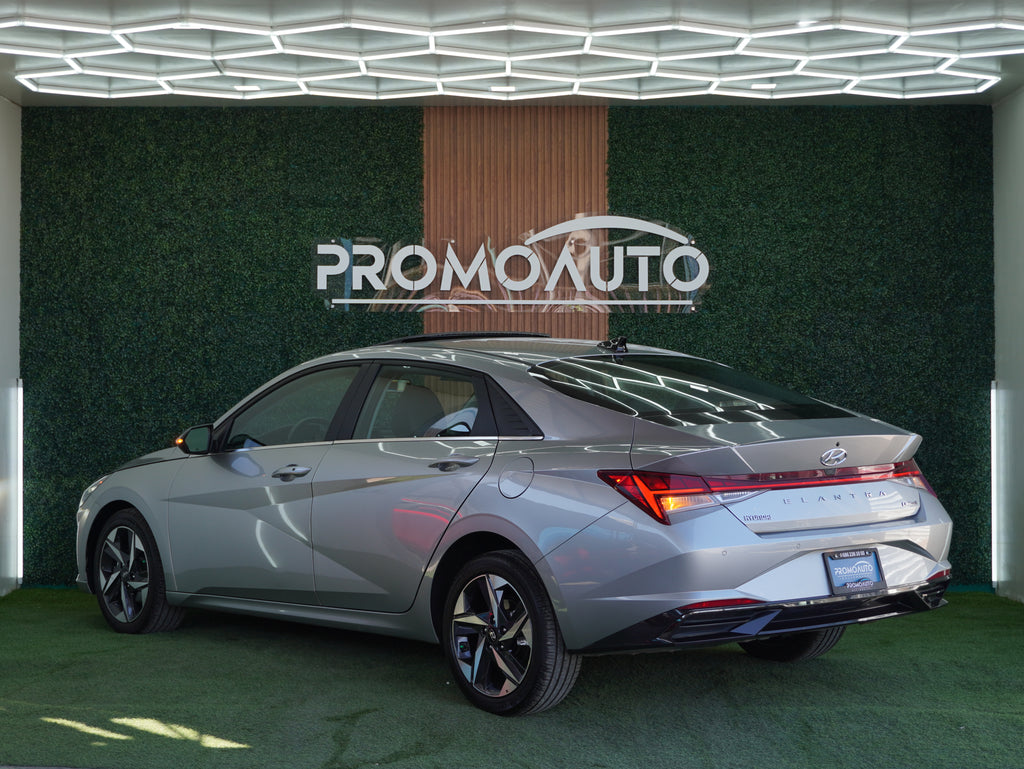 Hyundai Elantra Limited Tech 2023