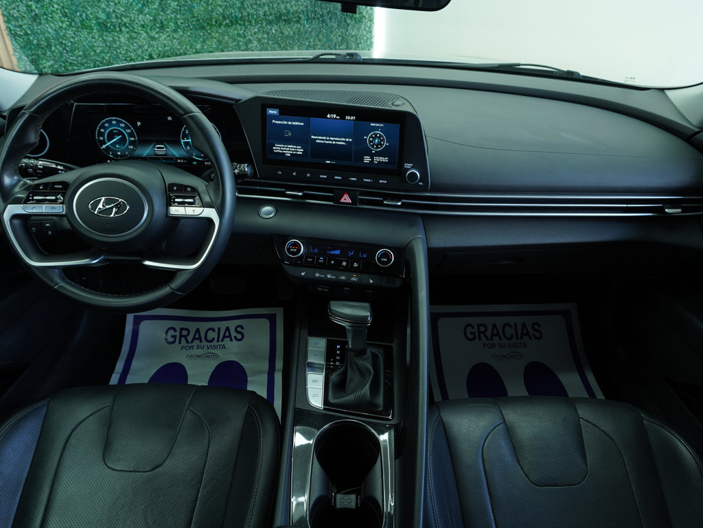 Hyundai Elantra Limited Tech 2023