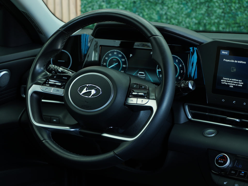 Hyundai Elantra Limited Tech 2023