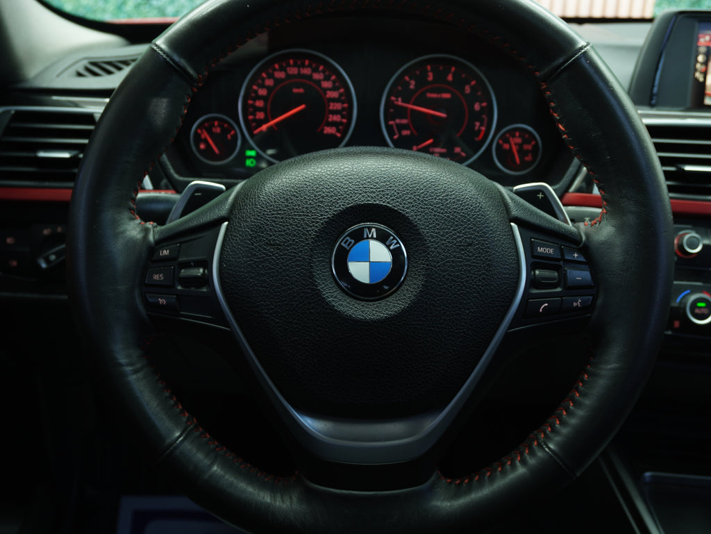 BMW 320IA Sport Line 2017