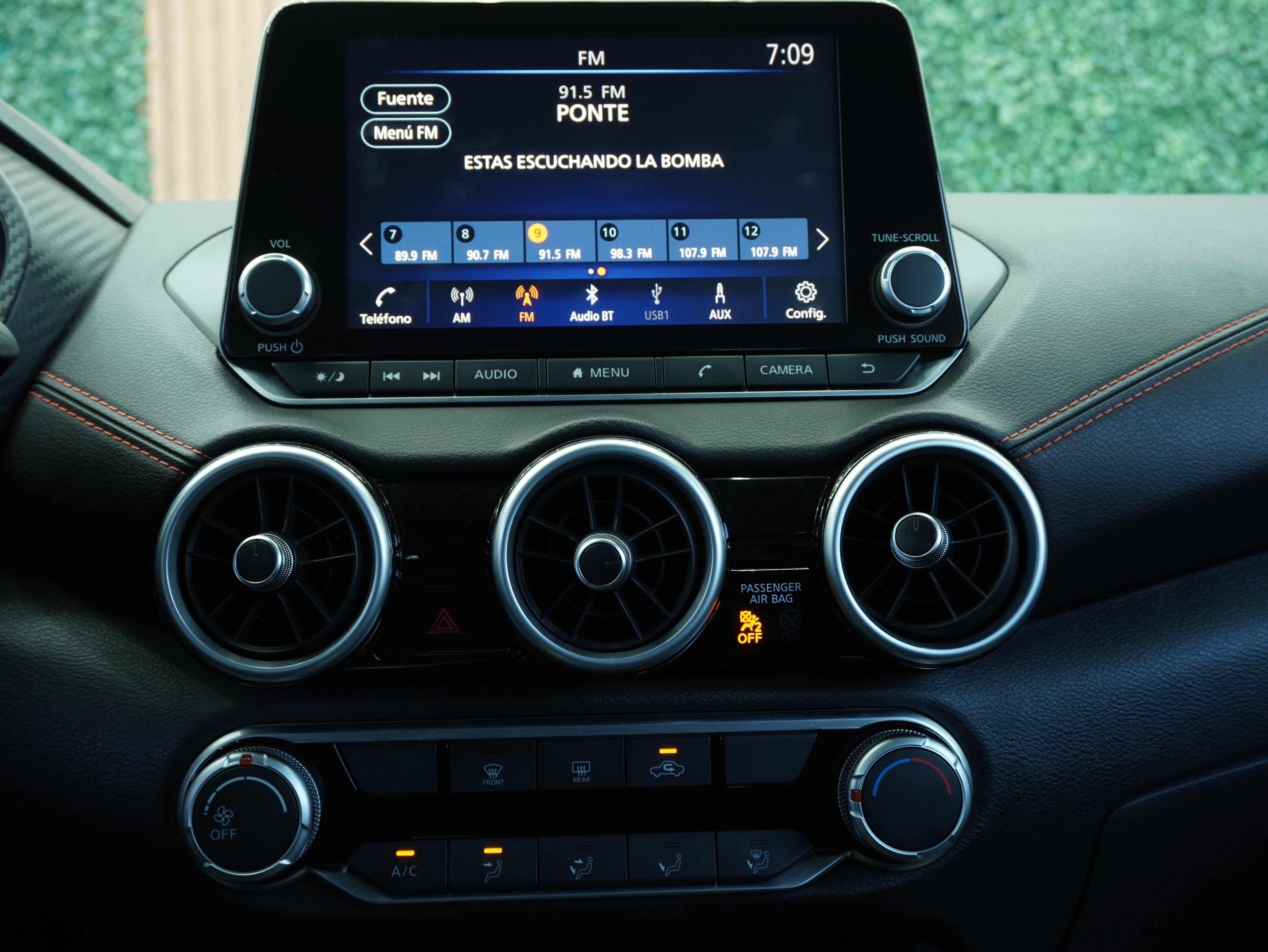 Nissan Sentra SR 2025