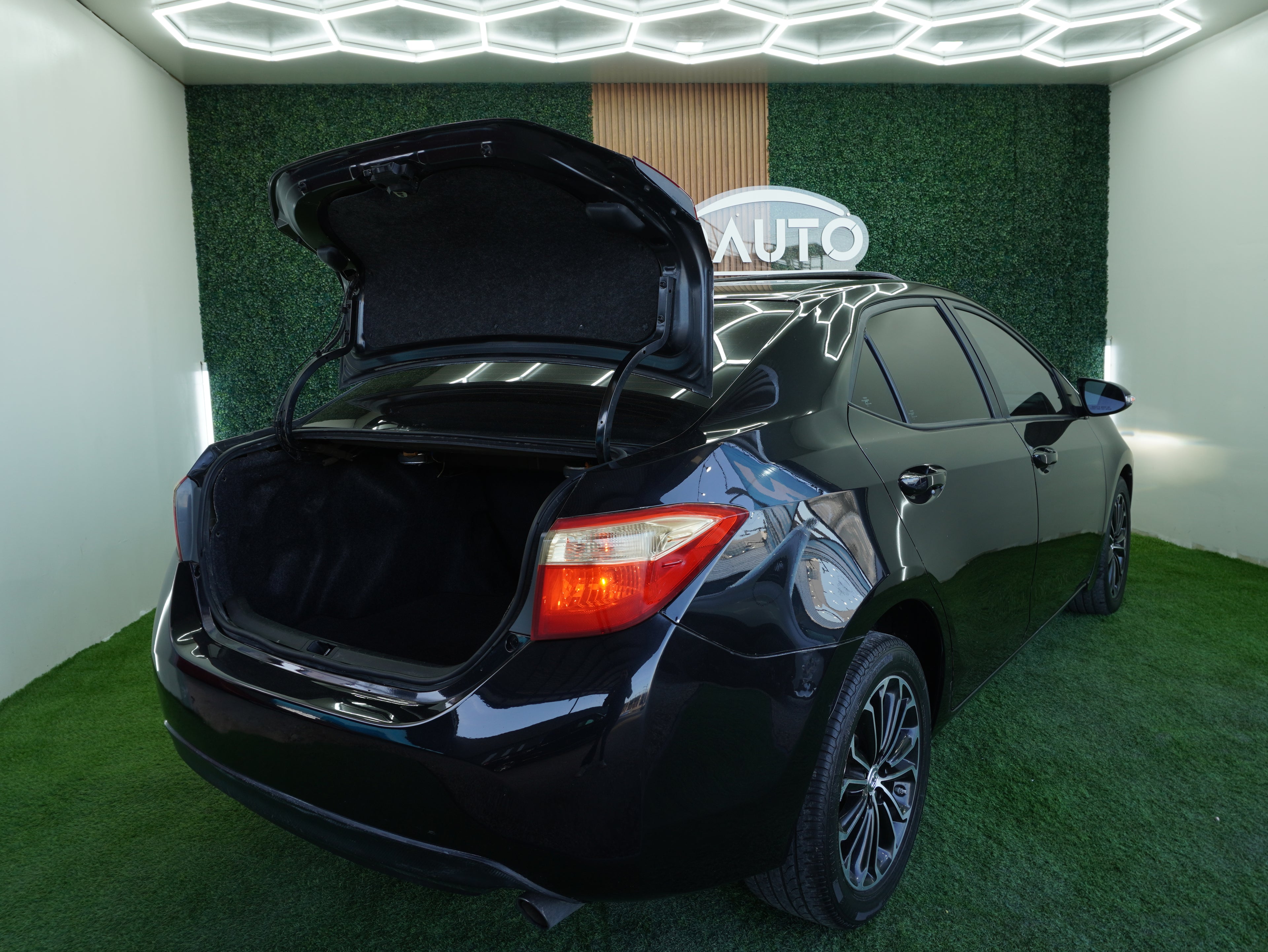 Toyota Corolla S 2014