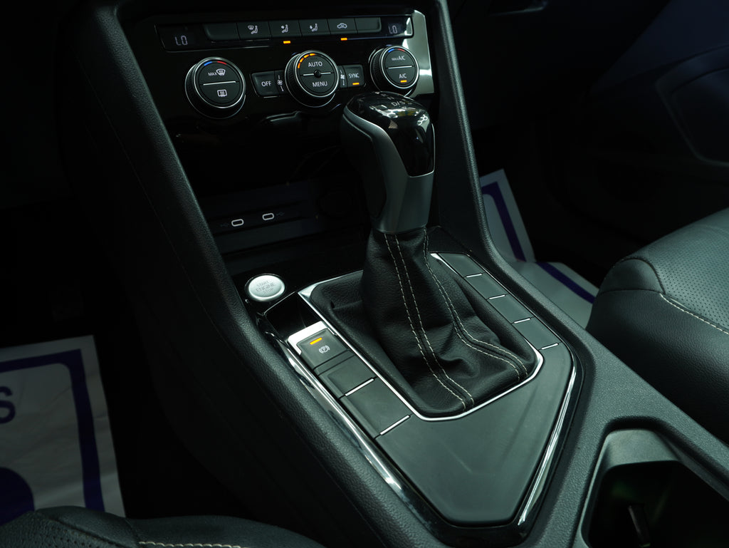 Volkswagen Taos Highline 2023