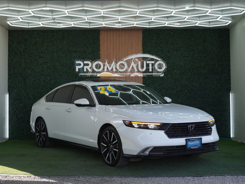 Honda Accord Touring 2024