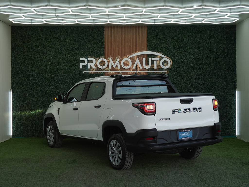 Dodge RAM 700 2026