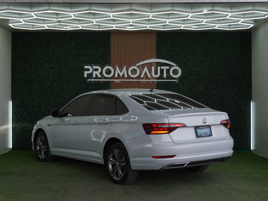 Volkswagen Jetta R-Line 2019
