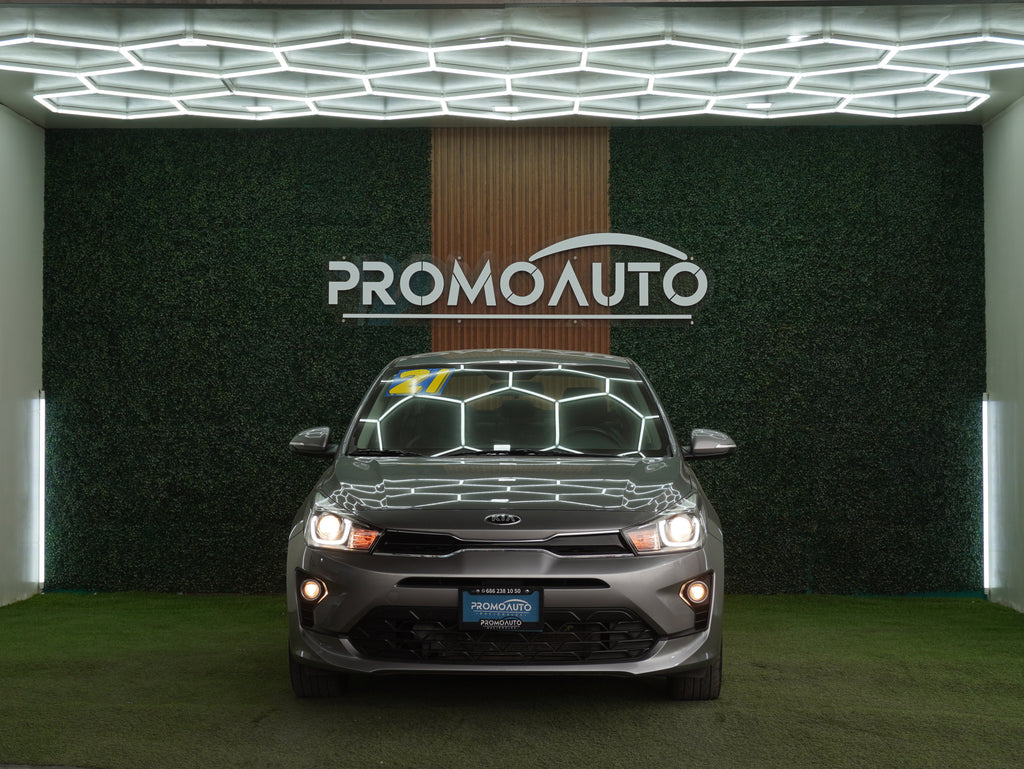 Kia Rio EX 2021