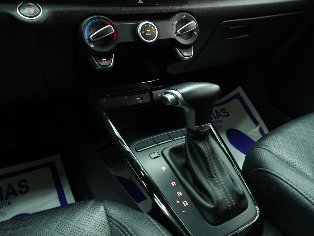 Kia Rio EX 2021