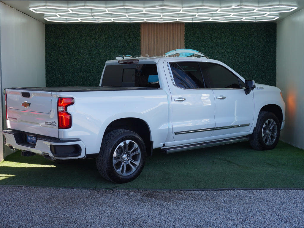 Chevrolet Cheyenne High Country 2024
