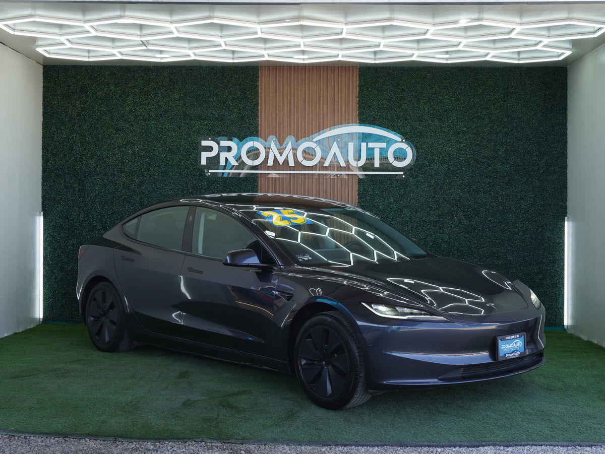Tesla Model 3 2025