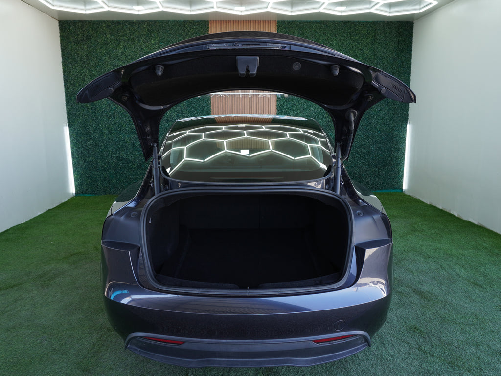 Tesla Model 3 2025