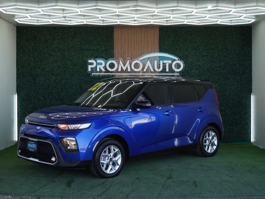 Kia Soul LX 2022