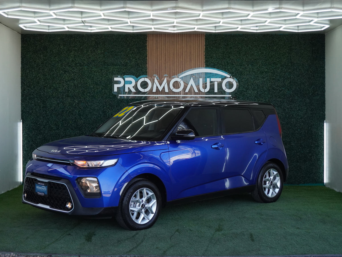 Kia Soul LX 2022