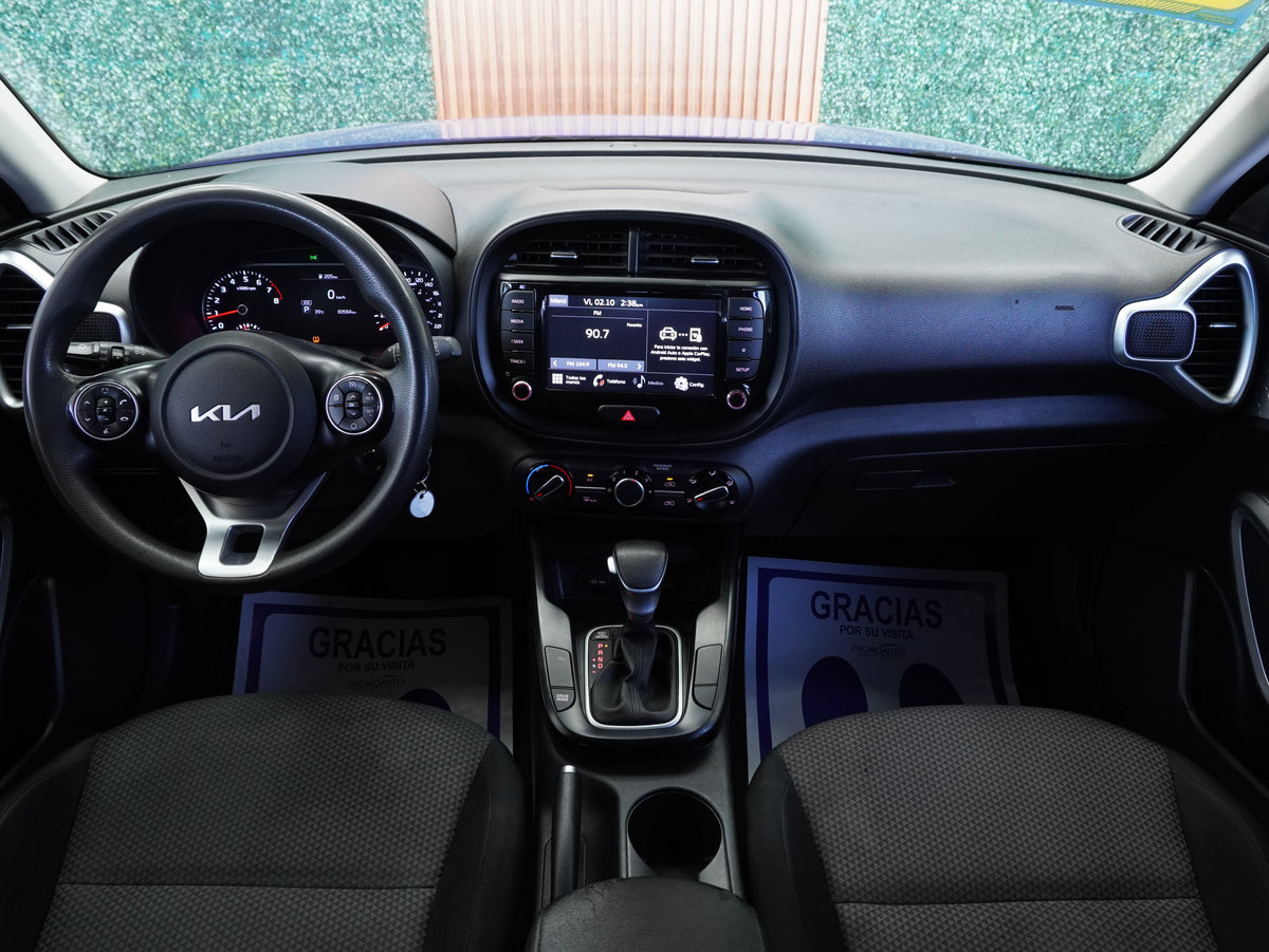 Kia Soul LX 2022