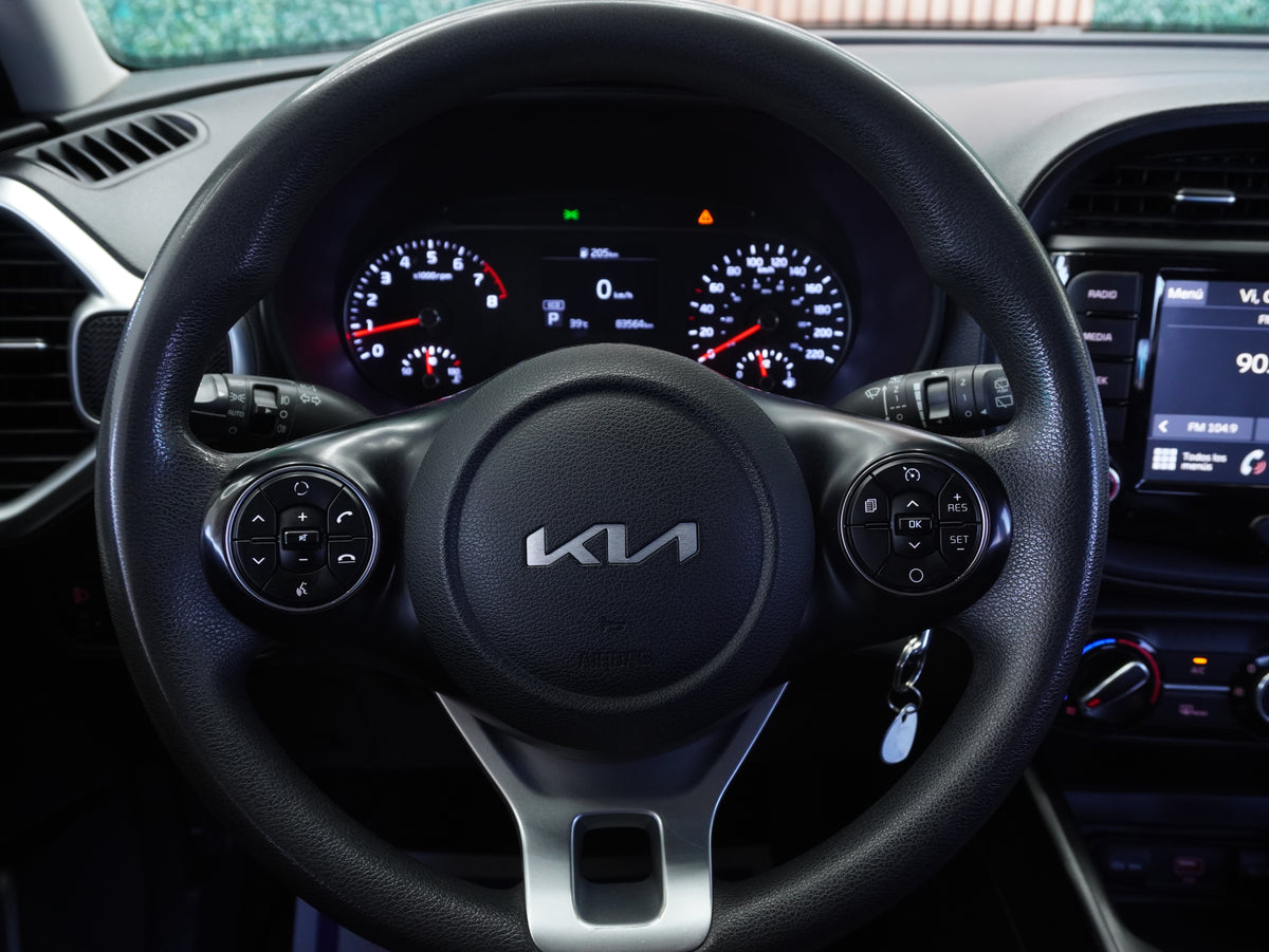Kia Soul LX 2022