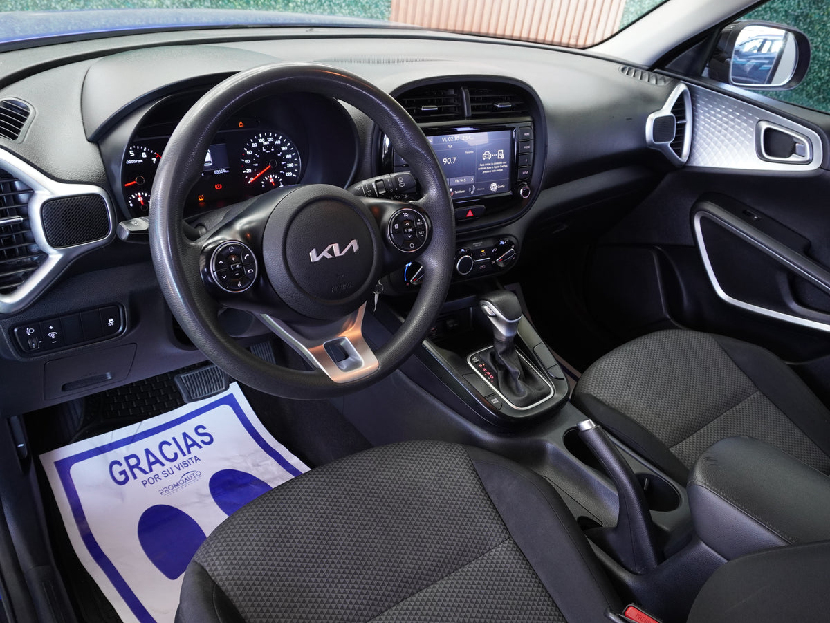 Kia Soul LX 2022