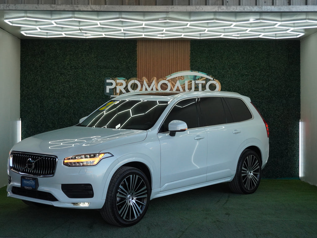 Volvo CX90 Momentum 2021