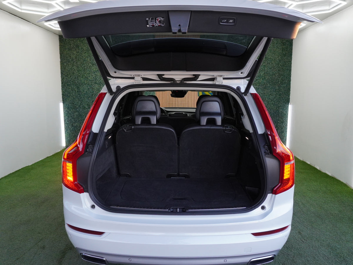 Volvo CX90 Momentum 2021