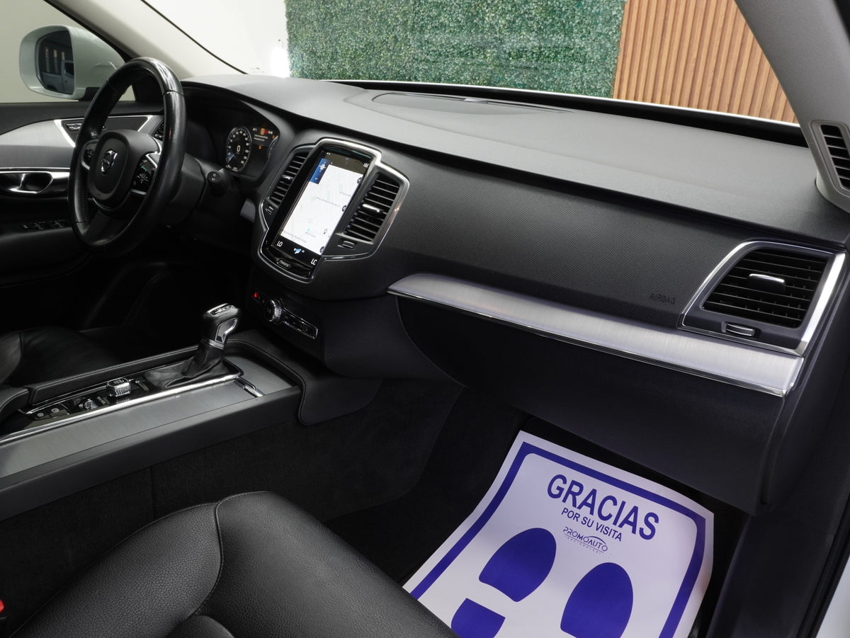 Volvo CX90 Momentum 2021