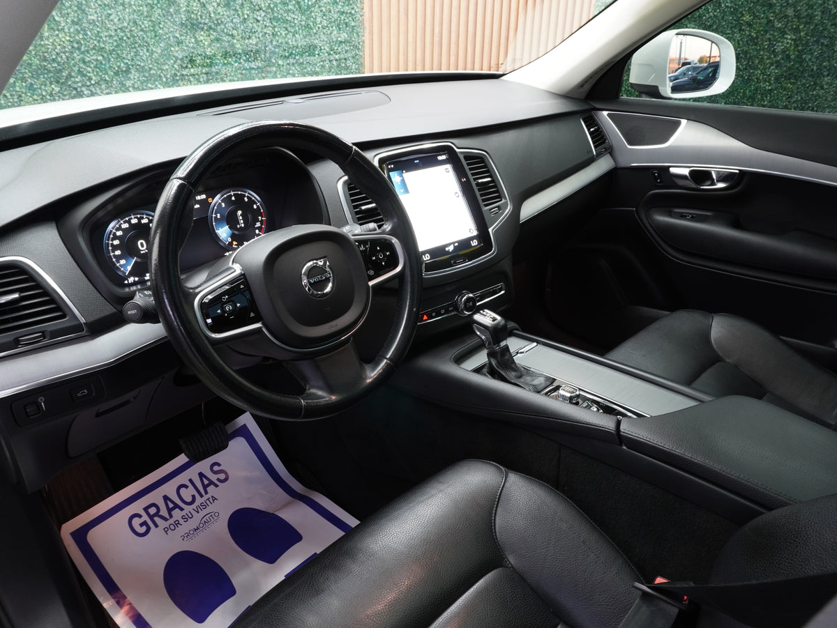 Volvo CX90 Momentum 2021