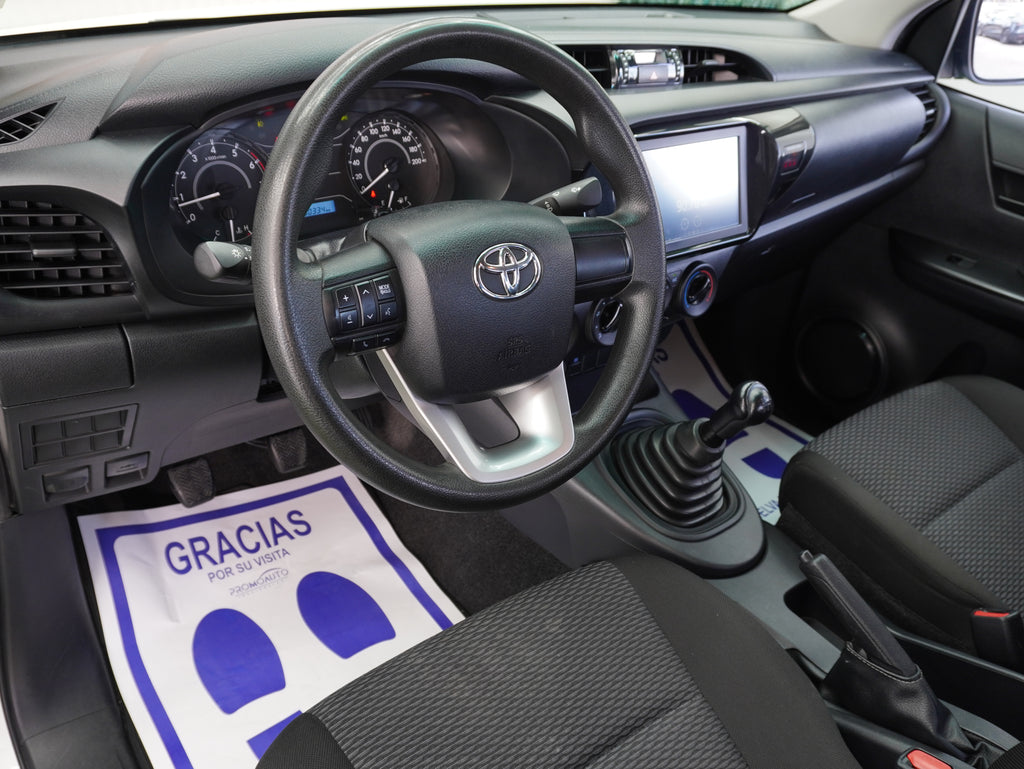 Toyota Hilux Doble Cabina SR 2021