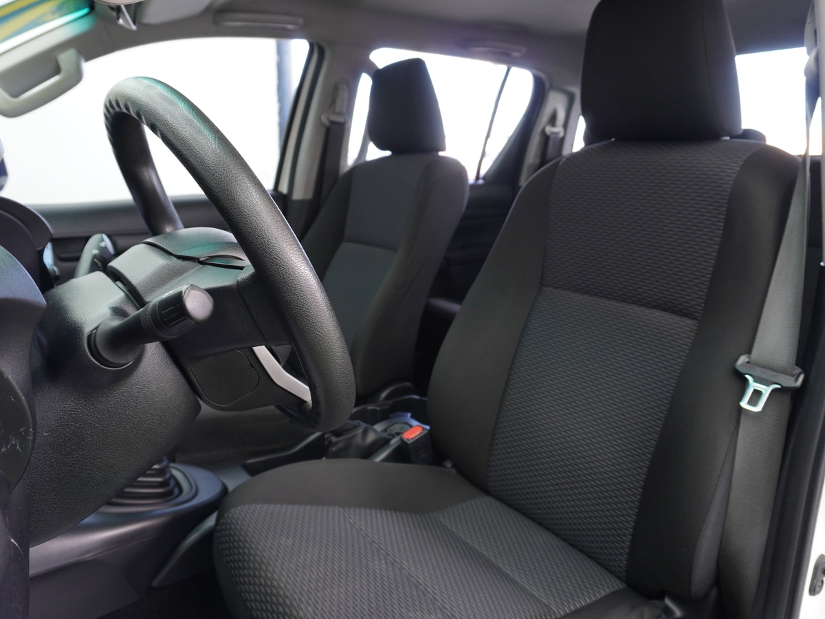 Toyota Hilux Doble Cabina SR 2021